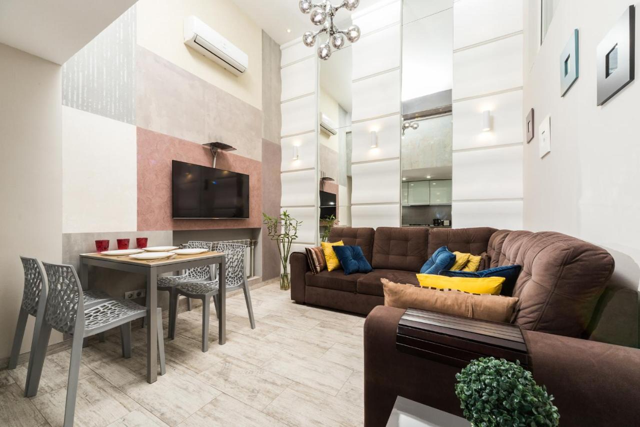 Langery Residence Central Apartments 敖德萨 外观 照片