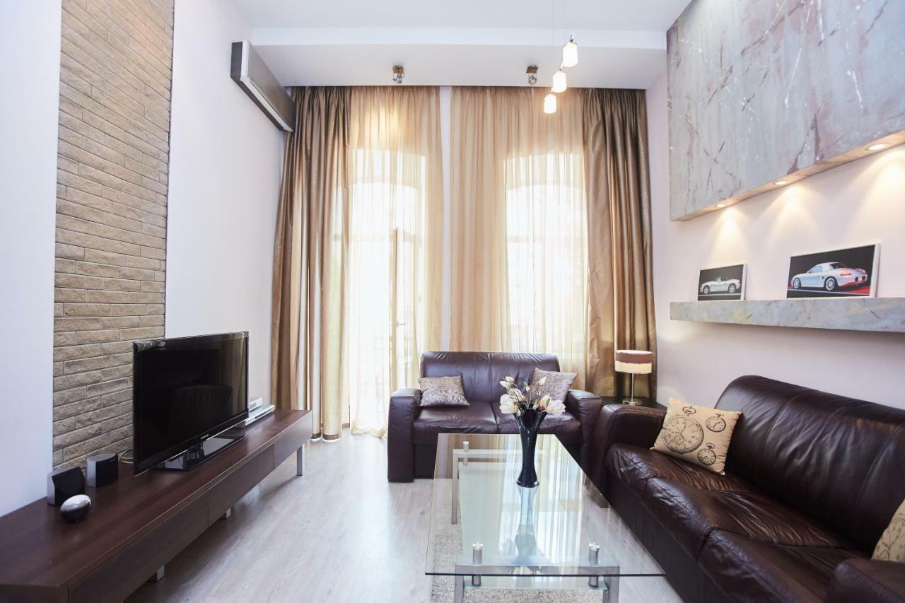 Langery Residence Central Apartments 敖德萨 外观 照片